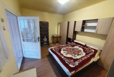 Casă cu 3 camere în Rontău - 7