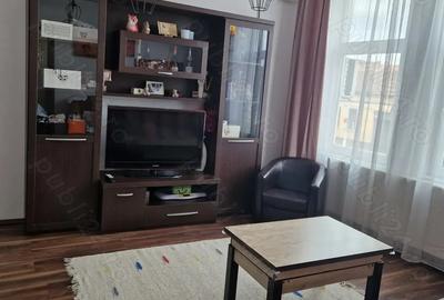 Vand casa 5 camere zona Teiu? - 10