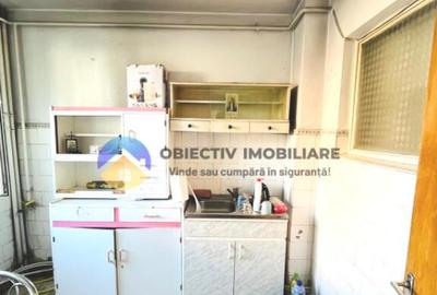 Apartament de vanzare 4 camere- Bulevardul Traian, Piatra Ne Apartament de vanzare 4 camere- Bulevardul Traian, Piatra Ne - 4