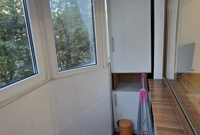 Inchiriere garsoniera decomandata,etaj 1,  metrou Timpuri Noi, loc de parcare - 12