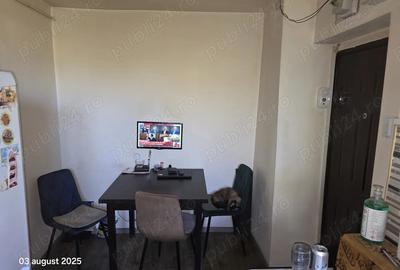 Vand apartament 2 camere decomandat etaj 4 - 2