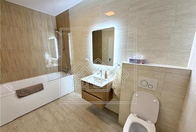 Penthouse cu 3 camere nedecomandat în Exterior Sud - 8