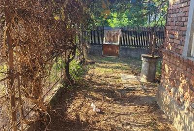 Casă cu 4 camere în Băltița - 3