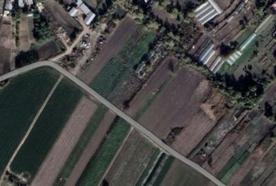Teren de 2000 mp, în Central - 3