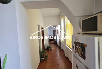 Casă cu 4 camere cu Teren 400 Mp în Central - 3