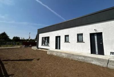 Apartament in casa pe 1 nivel- curte 80 mp Crevedia Kaufland - 5