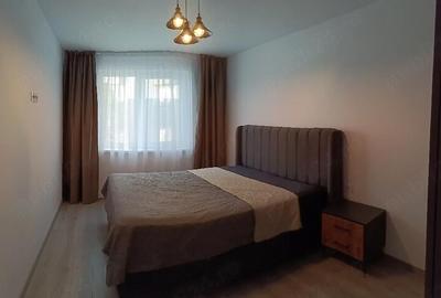 Apartament cu 3 camere decomandat în Central - 3