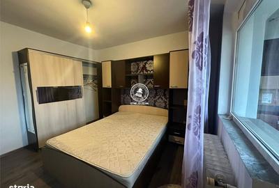 Apartament cu 3 camere semidecomandat în Podu Roș - 2