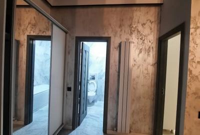 Zona Tomis Nord - Apartament 2 camere semidecomandat - 4
