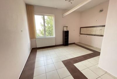 Casă cu 3 camere cu Teren 260 Mp în Mehala