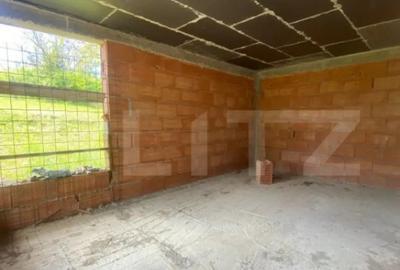 Casă cu 3 camere cu Teren 800 Mp în Centura - 2