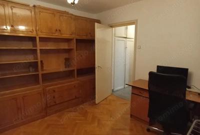 Apartament cu 2 camere decomandat în Central - 3