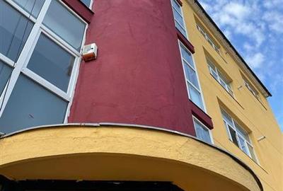 Birou, de 2,700 mp, în Central - 2