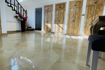 Casă individuală cu 7 camere cu Teren 383 Mp în Dej - 1