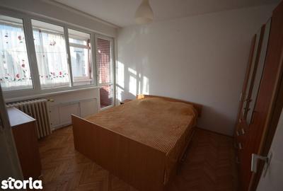 Apartament cu 3 camere semidecomandat în Vatra Luminoasă - 13