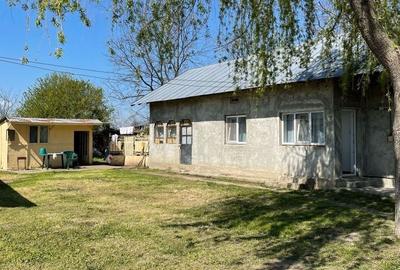 Casă cu 3 camere în Găești - 5