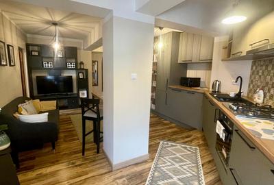 Apartament de închiriat, 3 camere, 60 mp, zona Piața Cipariu - 7