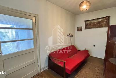 Casă cu 4 camere nedecomandat cu Teren 342 Mp în Central - 11