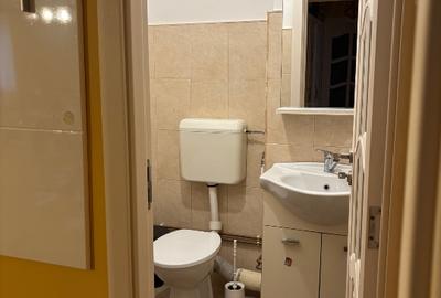 Apartament cu 3 camere decomandat în Dâmbovița - 5