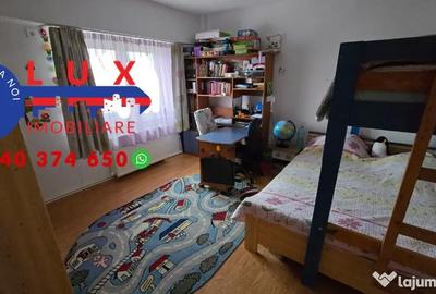 Apartament cu 3 camere decomandat, mobilat în Ultracentral