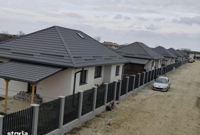 Casă cu 4 camere cu Teren 350 Mp în Joița - 9