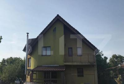 Casă cu 5 camere cu Teren 600 Mp în Central - 2