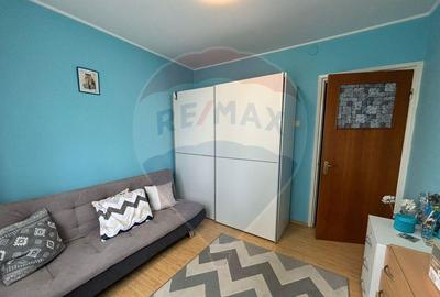 Apartament cu 3 camere de vanzare in zona 1 Decembrie 1... - 11