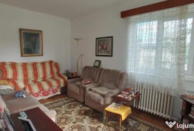 Casă cu 6 camere cu Teren 265 Mp în Central - 4