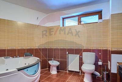 Vila/ Casa de vacanta Predeal/ piscina interioara ! - 12