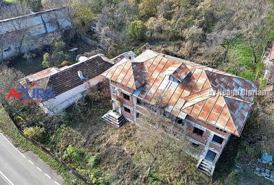 Proprietate deosebită în orașul Ștefănești, intrare pe strada Izvorani - 12