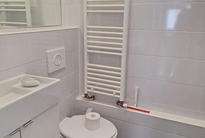 Apartament cu 5 camere decomandat în 1 Mai - 2