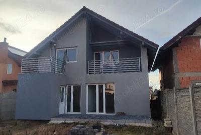 Casă cu 5 camere cu Teren 400 Mp în Caransebeș - 10