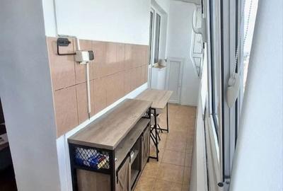 Apartament cu 2 camere decomandat în Calea București - 3