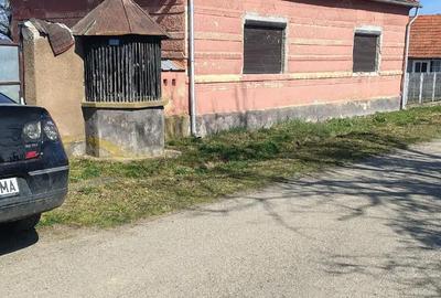 Casă cu 5 camere în Teiu - 1