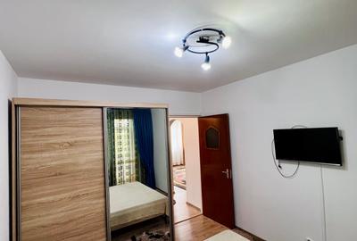 Apartament cu 3 camere semidecomandat în Giurgiului - 12