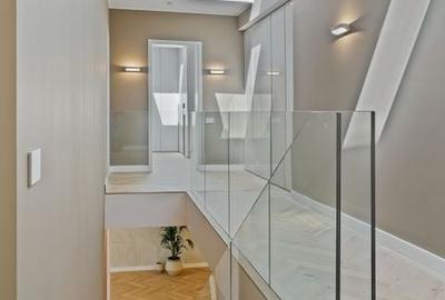 Vila superba la liziera padurii | Iancu Nicolae | Brtitish School | - 15