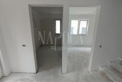 Casă cu 5 camere cu Canalizare în Dezmir - 12