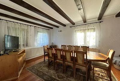 Casă cu 4 camere cu Teren 3400 Mp în Porumbacu de Sus - 3