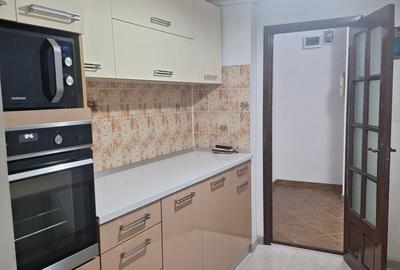 Apartament cu 3 camere decomandat în 9 Mai - 4
