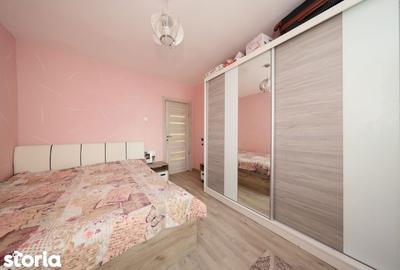Apartament cu 3 camere decomandat în Florilor - 14