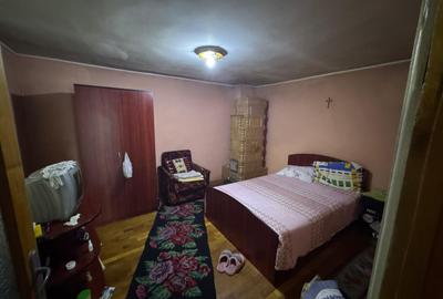 Casă cu 3 camere cu Teren 920 Mp în Roșu - 7