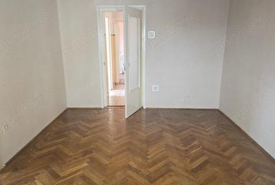 Apartament cu 3 camere în Gojdu - 1