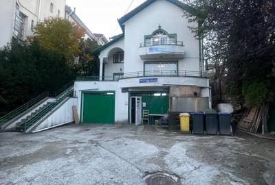 Casa foarte spatioasa cu curte, fosta pensiune 13 camere 780mp Zorilor Casa foarte spatioasa cu curte, fosta pensiune 13 camere 780mp Zorilor - 9