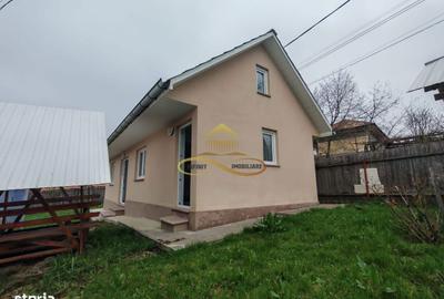 Casă cu 2 camere cu Canalizare în Parincea - 9