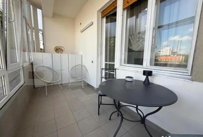 Apartament cu 3 camere decomandat, mobilat în Central - 2