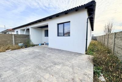 Duplex 4 camere si 2 bai - Toate utilitatile - Mosnita Noua - 1