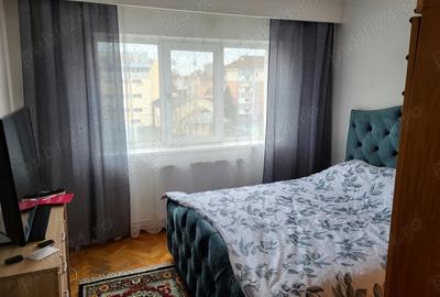 Proprietar inchiriez apartament 3 camere in Podgoria - 4