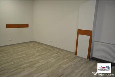 Apartament cu 3 camere decomandat în Tudor - 6
