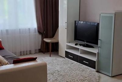 Apartament cu 2 camere decomandat în Berceni
