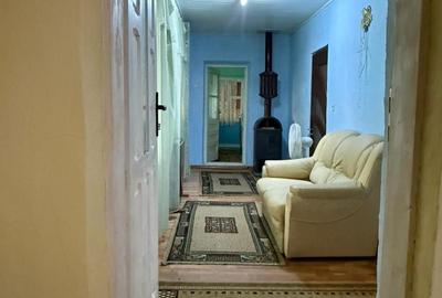 Casă cu 4 camere în Ruginoasa - 11